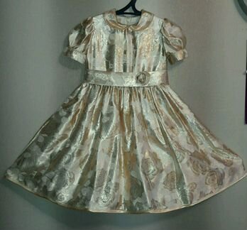 Нарядное платье