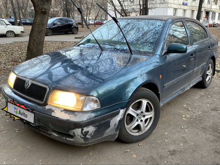 Skoda Octavia 1.8 МТ, 1998, 153 087 км