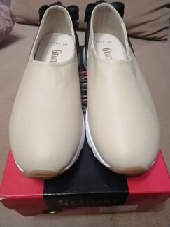 Обувь женская 39 размер