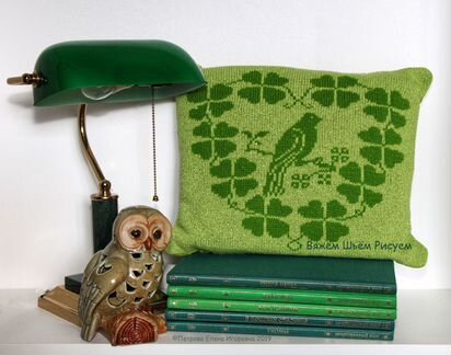 Подушки вязаные 