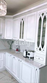 2-к квартира, 75 м², 10/17 эт.
