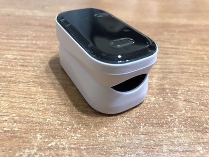 Оксиметр с чехлом