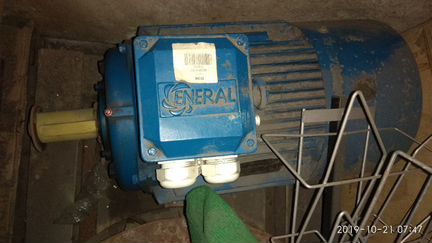 Электродвигатель