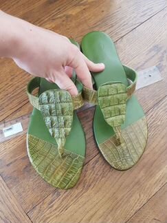 Шлепанцы сланцы кожа крокодила