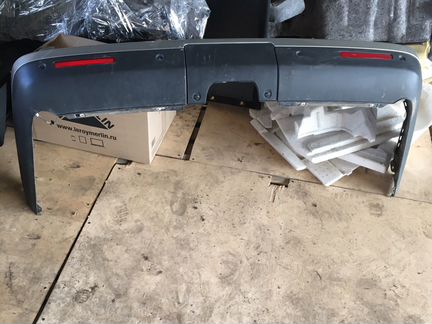 Бампер задний в сборе Land Rover Discoveri 4