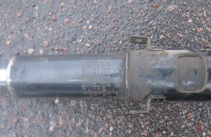 Амортизатор передний Sprinter W906