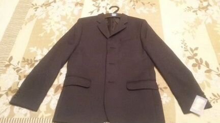 Пиджак новый, р. 152