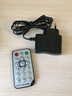 Новая цифровая рамка ritmix 702