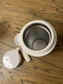 Термокружка Toyota Неопракидываемая