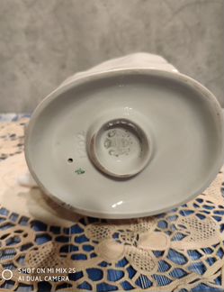 Статуэтка фарфоровая антикварная schau bach kunst