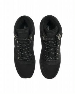 Reebok Classic gore-TEX luxe