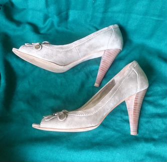 Туфли-босоножки замшевые серо-бежевые