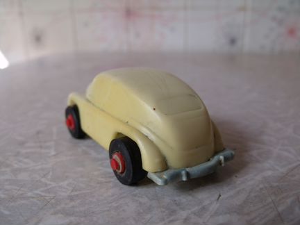 Игрушка СССР - машинка Победа маленькая