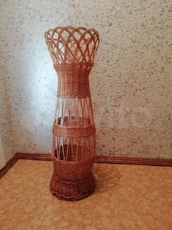 Плетеная ваза (лоза)