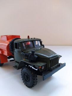 Модель Урал 55571 СССР