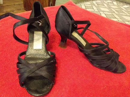 Туфли для танцев 