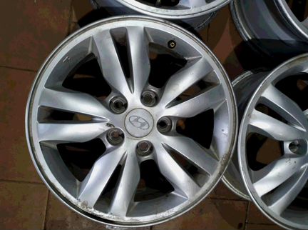 Диски бу оригинал R16 B на Hyundai