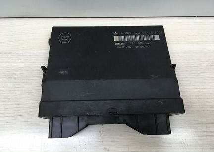 Блок комфорта задний Mercedes w209