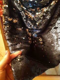 Топ на бретельках, с двухсторонними паетками