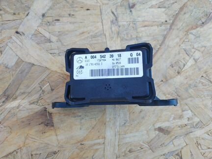 Датчик углового ускорения Mercedes X164 GL 164