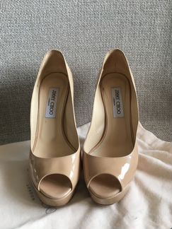 Туфли jimmy choo бежевые лаковые с открытым носом
