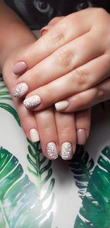 Мастер маникюра