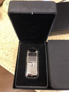 Телефон vertu