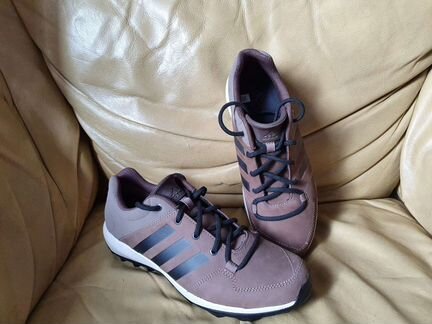 Кроссовки новые Adidas Daroga 40 и 43 р