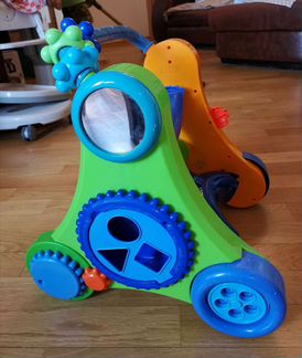 Развивающий центр-каталка blue BOX toys