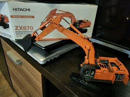 Модели строительной техники Hitachi 1:50