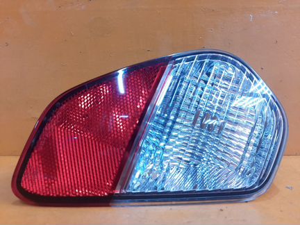 Фонарь противотуманный правый Mitsubishi Outlander