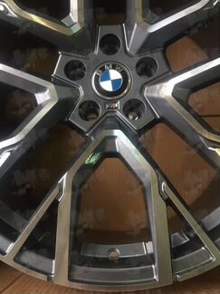 Литые диски на BMW X5 x6 R21