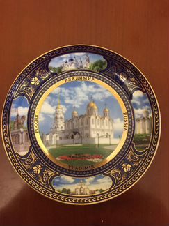 Настенная тарелка декоративная
