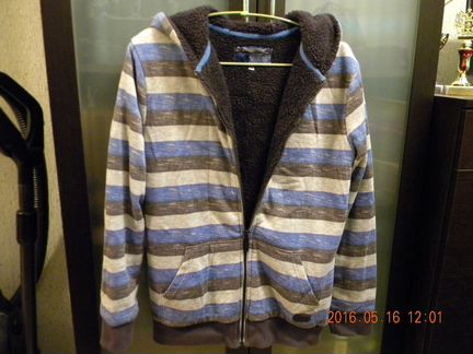 Куртка на весну, на рост 165 см