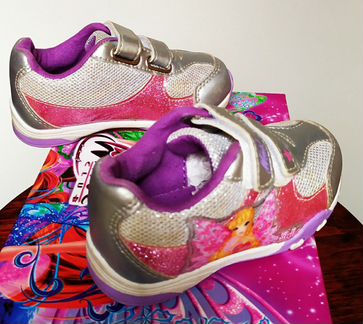 Кроссовки для девочки Winx (Винкс) р.24