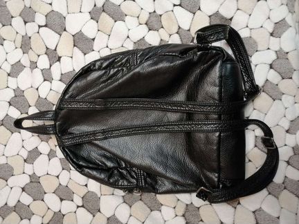 Рюкзак женский чёрный