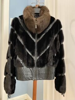 Бомбер из норки