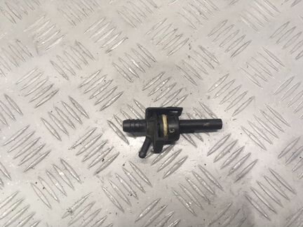 Штуцер в клапанную крышку бмв м50