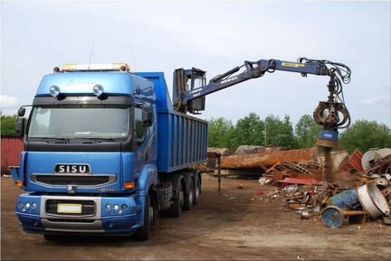 Вывоз мусора на ломовозе