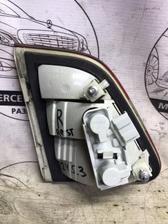 Фонарь крышки багажника правый Мерседес w245
