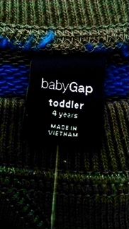 Gap новый джемпер на 4 г. 110 см теплый