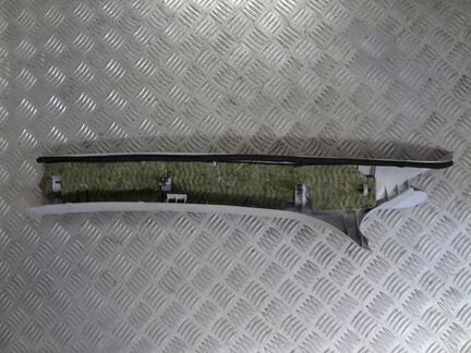 Обшивка стойки Мазда 3 бк BP4K-68-161