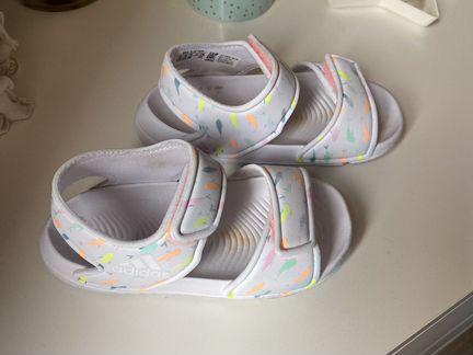 Босоножки adidas