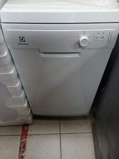 Посудомоечная машина electrolux ESF 9423LMW