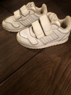 Кроссовки Adidas