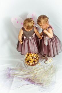 Нарядные платья из США двойняшкам, близнецам