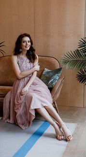 Платье напрокат Holly Rose