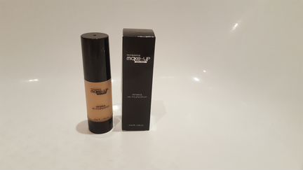 Тональный крем Make Up Secret