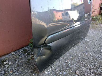 Дверь Opel Zafira B левая передняя 13203013
