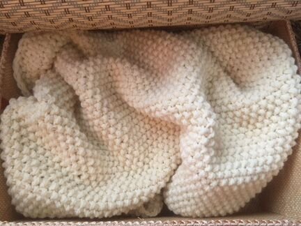 Шарф вязаный ручной работы